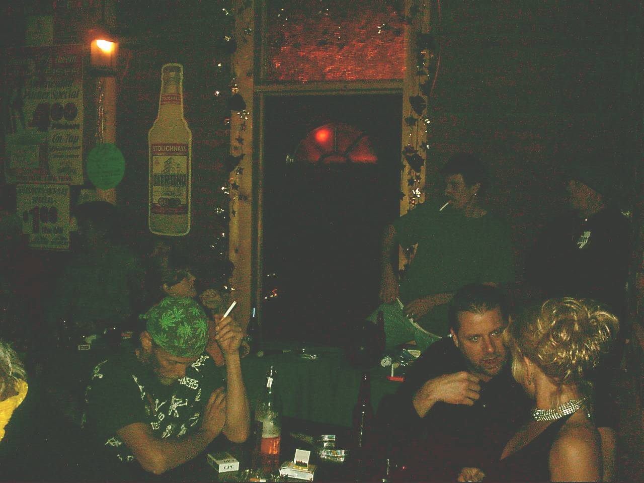 nye04005.jpg